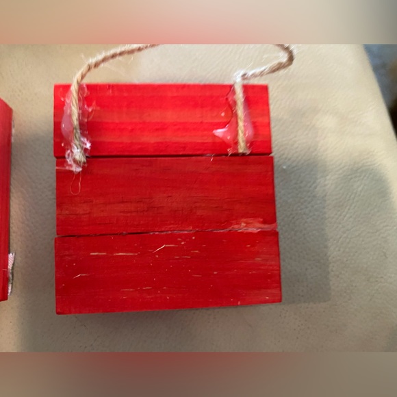 Set of 12 handmade ornaments - Picture 3 of 3